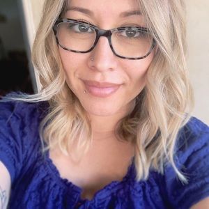 Meet your Posher, Allie